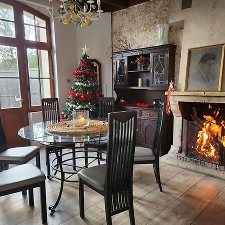 Maison Chaleureuse Et Familiale. Nalliers  Zewnętrze zdjęcie
